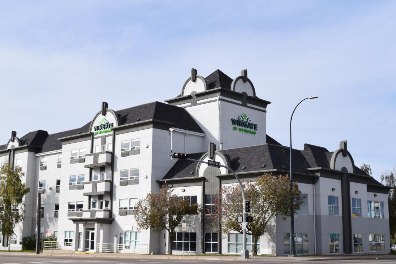 Wingate By Wyndham Lethbridge Hotel Exterior photo